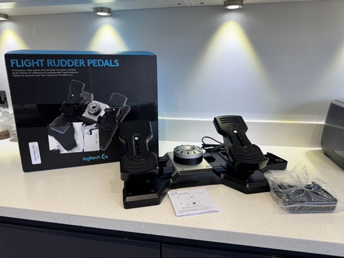 Logitech saitek pro - g, flight