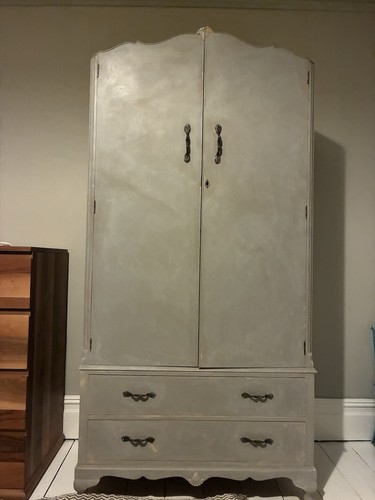 Wardrobe vintage grey - wardrobe,