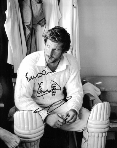 Sir ian botham hand - sir,