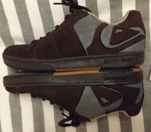 Quiksilver brown suede - suede, leather