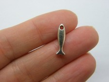 12 Fish charms antique silver FF195