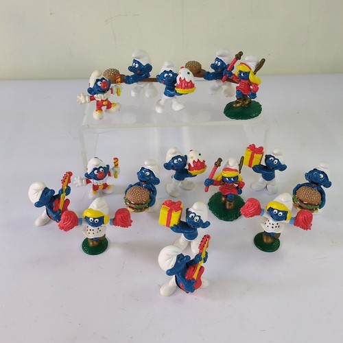 Mcdonalds smurfs job - lot, 90's