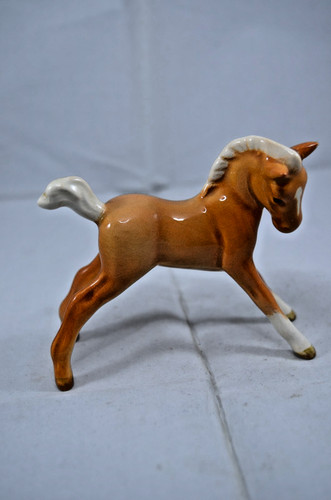 Beswick palomino foal small - beswick,