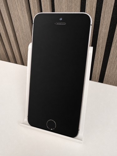 Apple iphone 64gb grey - se,