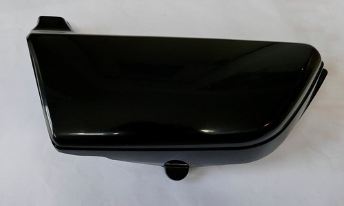 Side cover left unpainted