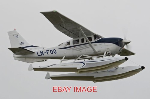 Photo aeroplane cessna 206h - ,