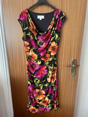 Ronni nicole floral dress size - ronni,