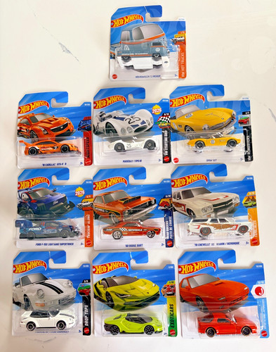 Hot wheels bundle mixed - hot,