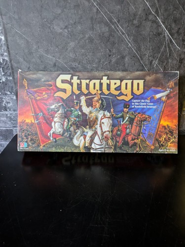 Vintage 1996 stratego milton - 1996,