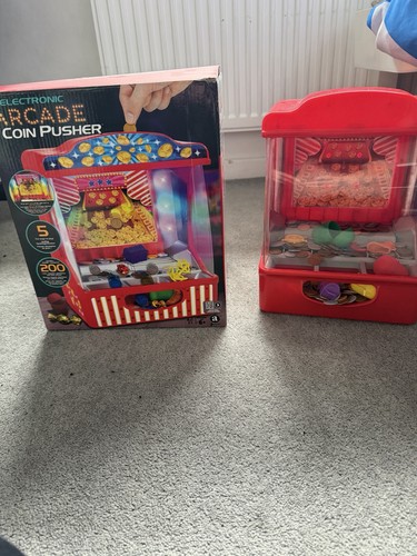 Arcade coin pusher - arcade, game