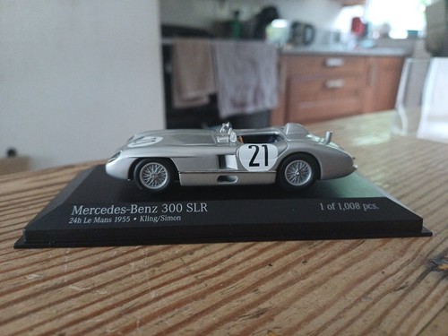 Minichamps 432 553021 mans - le,