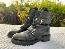 Ladies Black Fur Lined Chunky