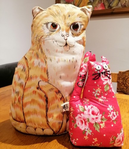 Cats pillows sewn fabric - 2,