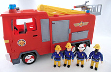 FIREMAN SAM SPRAY & PLAY JUPITER LIGHTS & SOUND FIRE ENGINE WITH 4 FIGURES