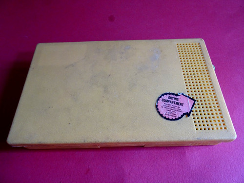Vintage daiwa plastic lure - lure, box