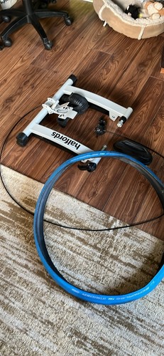 Halfords bike turbo - halfords, trainer