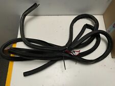 MERCEDES VITO V220 V230 V280 DRIVER SLIDE DOOR RUBBER SEAL WEATHER STRIP W638