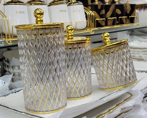Set storage containers - of, 3
