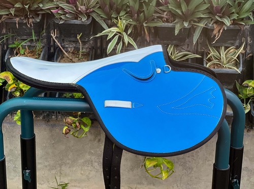 New synthetic saddle - ready, to