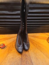 Florence + Fred black leather