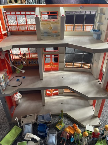 Playmobil hospital with - , extra