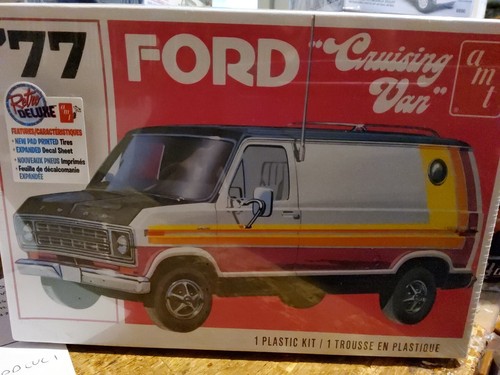 1977 ford custom crusing - 1:25,