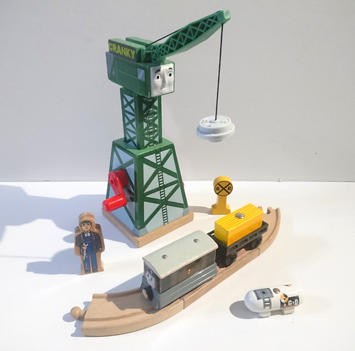 Thomas wooden railway - wooden,