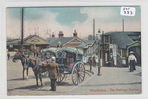 Wimbledon railway station - ,