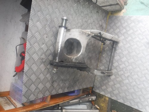 Suzuki gsxr 600 swingarm - gsxr,
