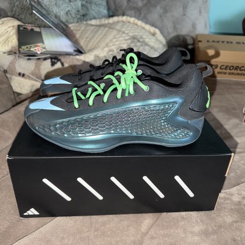 Anthony edwards low - ae,