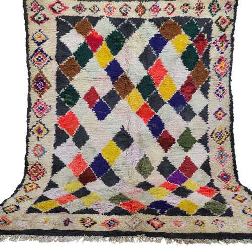 Vintage moroccan azilal rug - azilal,