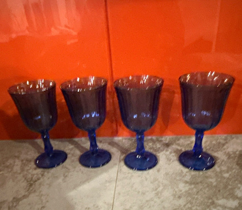 Set blue glass - of,