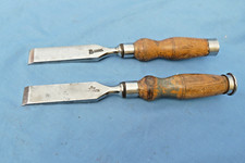 Pair of firmer chisels both 1" wide with ash handles overall length 11.1/2"