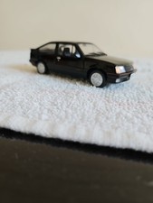 Chevrolet Monza Serie I Sedan 1985 Diecast Toy 1:43 Scale with Display Case