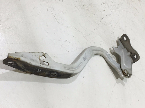 Suzuki swift front - front, hood