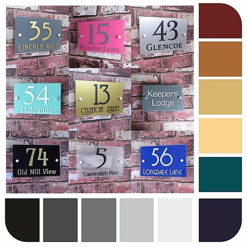 Contemporary house sign door - contemporary,