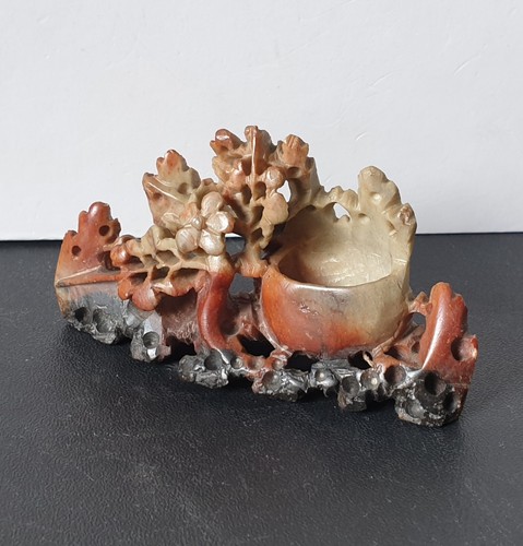 Vintage multi colour carved - vintage, multi-colour