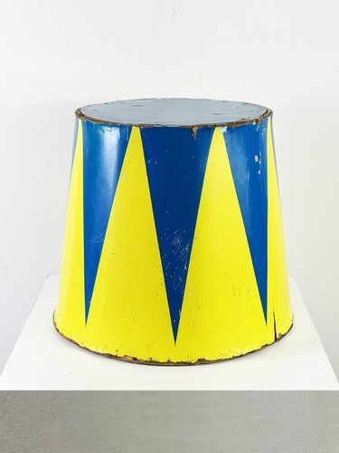 Vintage circus pedestal stand - vintage,