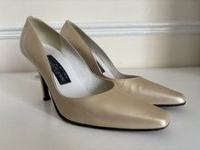 Women’s Stuart Weitzman Russell & Bromley Beige Patent Leather Heels UK 6.5