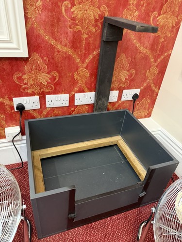 Handmade whelping box - handmade,