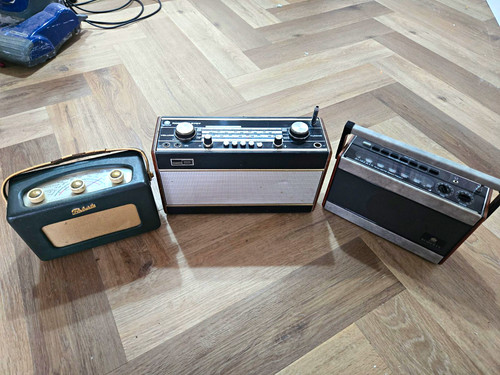 Roberts vintage transistor - roberts,