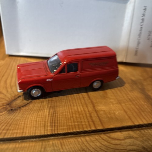 Corgi 67102 ford escort - corgi, van