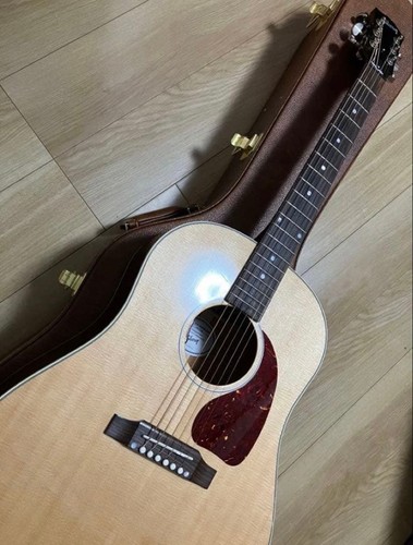 Gibson standard acoustic - standard,