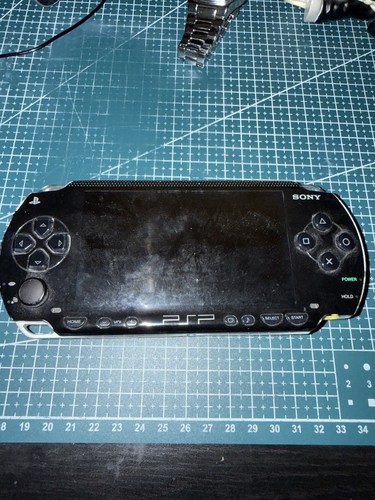 Psp 1000 with - with, psvita