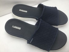 SKECHERS SLIDERS SIZE 5.