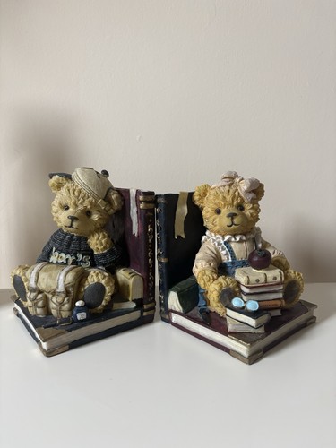 Vintage style teddy bear resin - style,