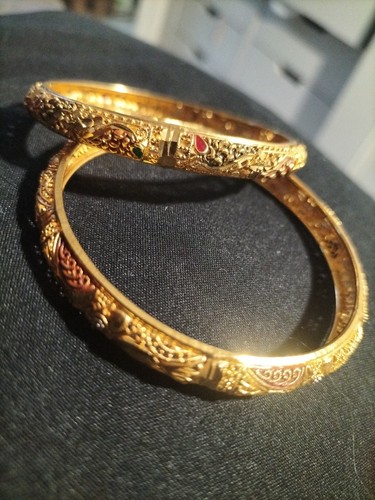 Traditional golden intricate - 2,