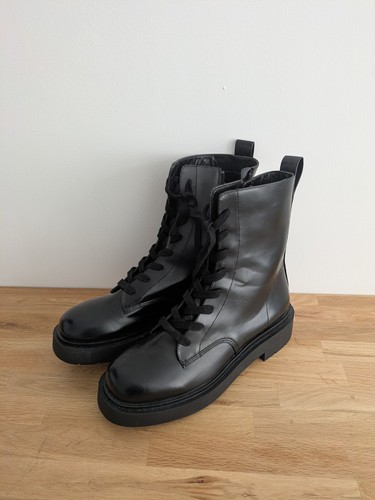 Black chunky chelsea boots - h&m,