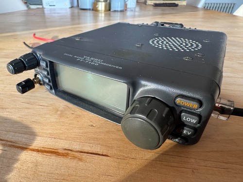 Yaesu ft7100 transceiver - ft7100,