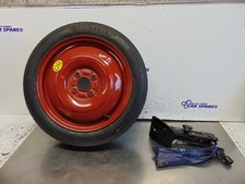 Suzuki Swift Spare wheel space